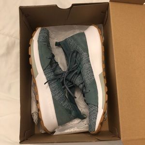 Adidas women’s quesa running shoe